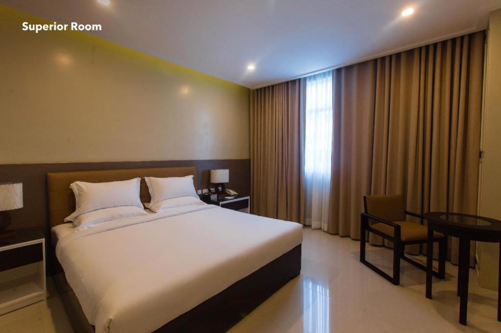 Iloilo Gateway Hotel And Suites Pavia Luaran gambar