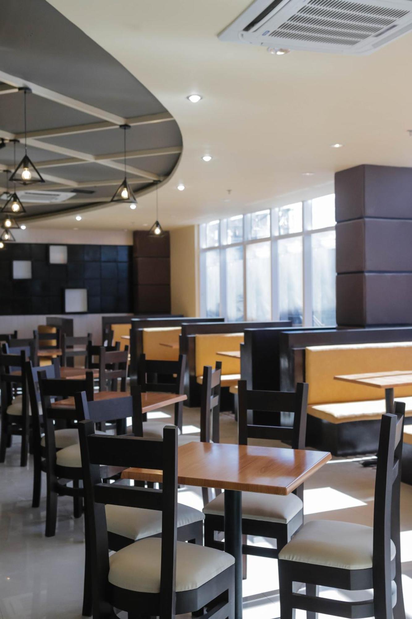 Iloilo Gateway Hotel And Suites Pavia Luaran gambar